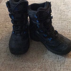 Boys winter boots